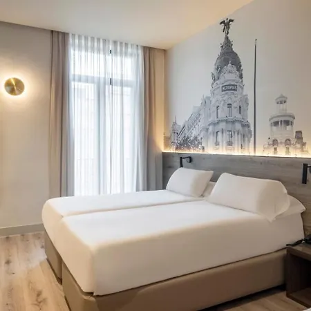 Regente Hotel Madrid Exterior photo
