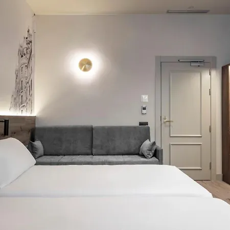 Regente Hotel Madrid Exterior photo