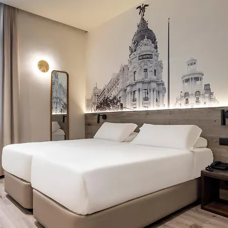 Regente Hotel Madrid Exterior photo